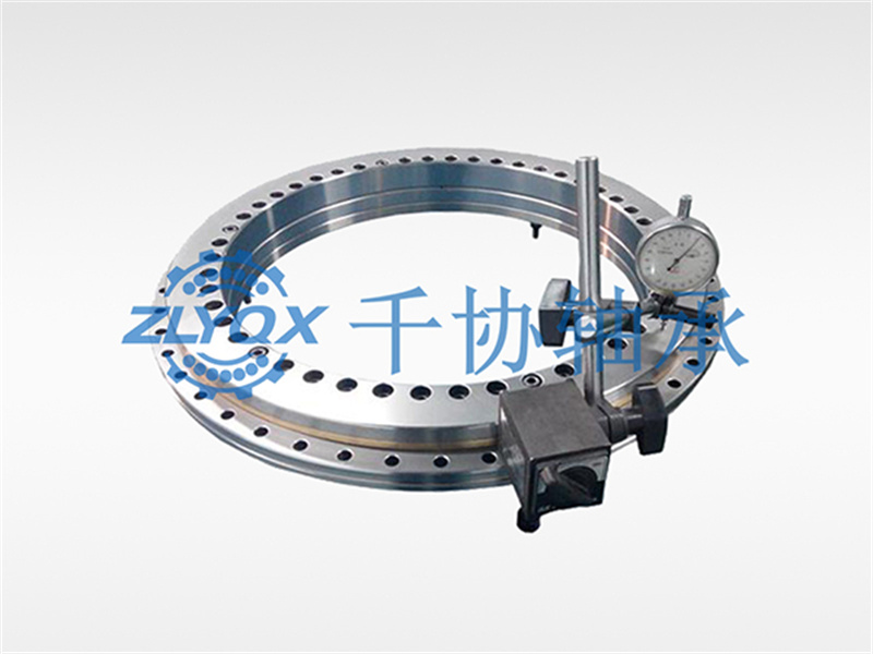 YRT轉(zhuǎn)臺(tái)軸承的鍛造流程以及裝配注意事項(xiàng)展示了高度原創(chuàng)性